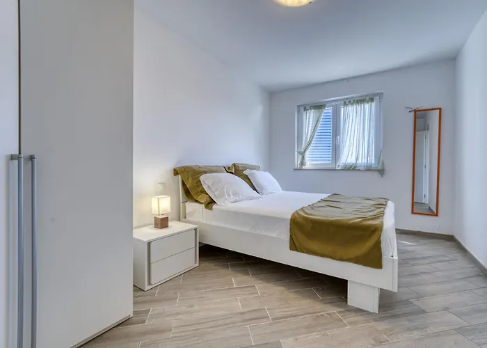 Wabi Sabi 1-1 By Interhome Krk Town