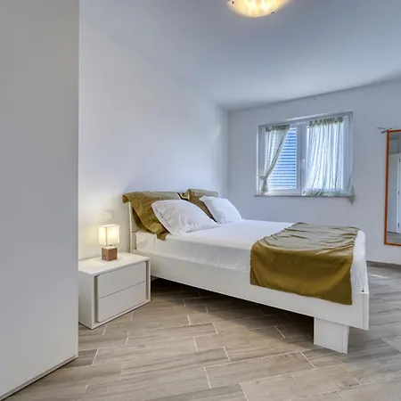 Wabi Sabi 1-1 By Interhome Krk Town